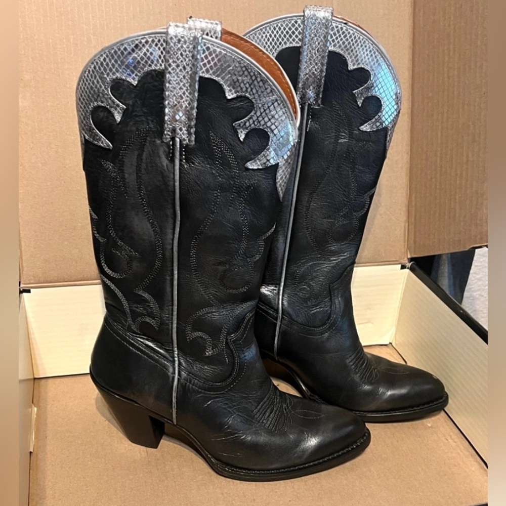 Idyllwind Black and Silver cowgirl cowboy Heeled Boots Sz 7.5 by Miranda Lambert